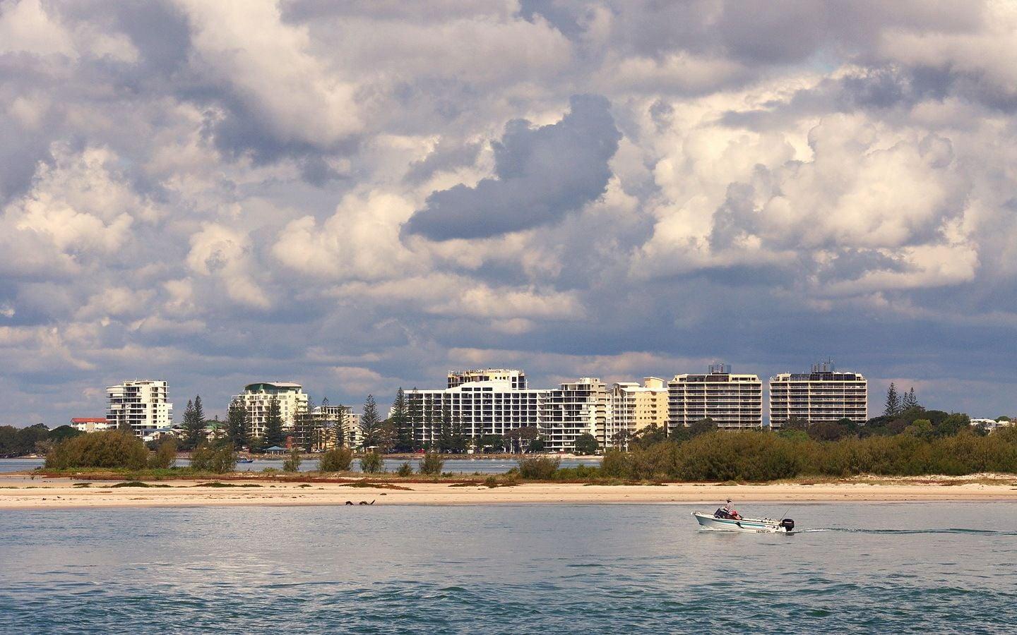 Riviere On Golden Beach Калаундра Экстерьер фото